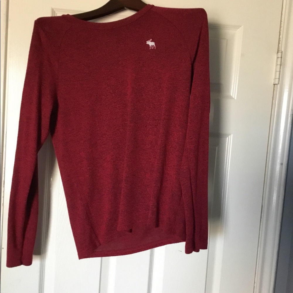 Abercrombie kids 13/14 or men small